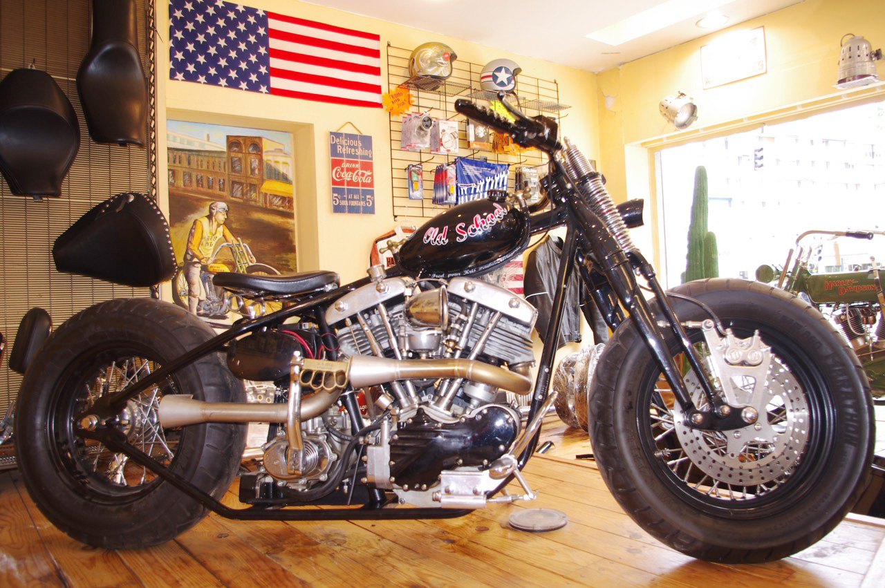 BOBBER EARLY SHOVEL