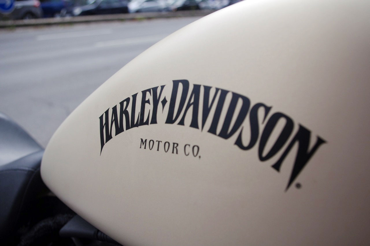Harley-Davidson-Iron-2014-1